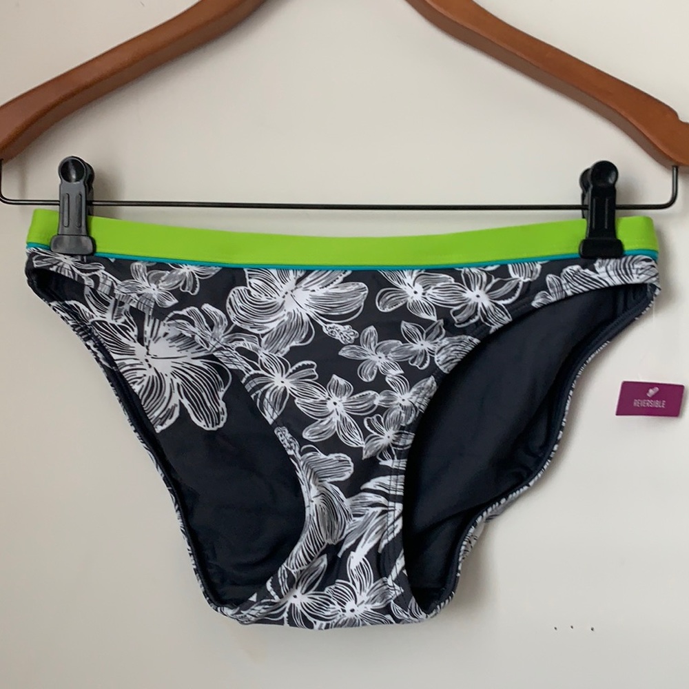 New Athleta Reversible Swim Bottoms XS